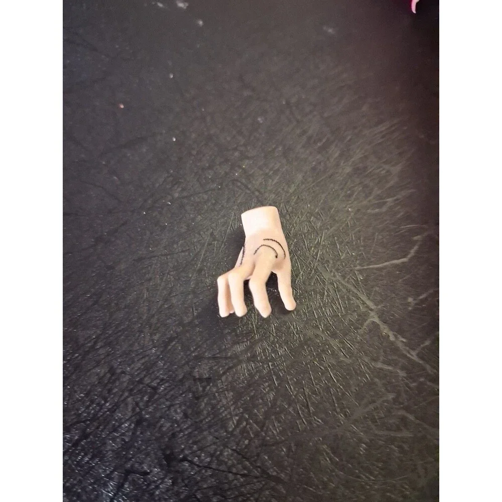 Monster high Doll Wednesday Enid